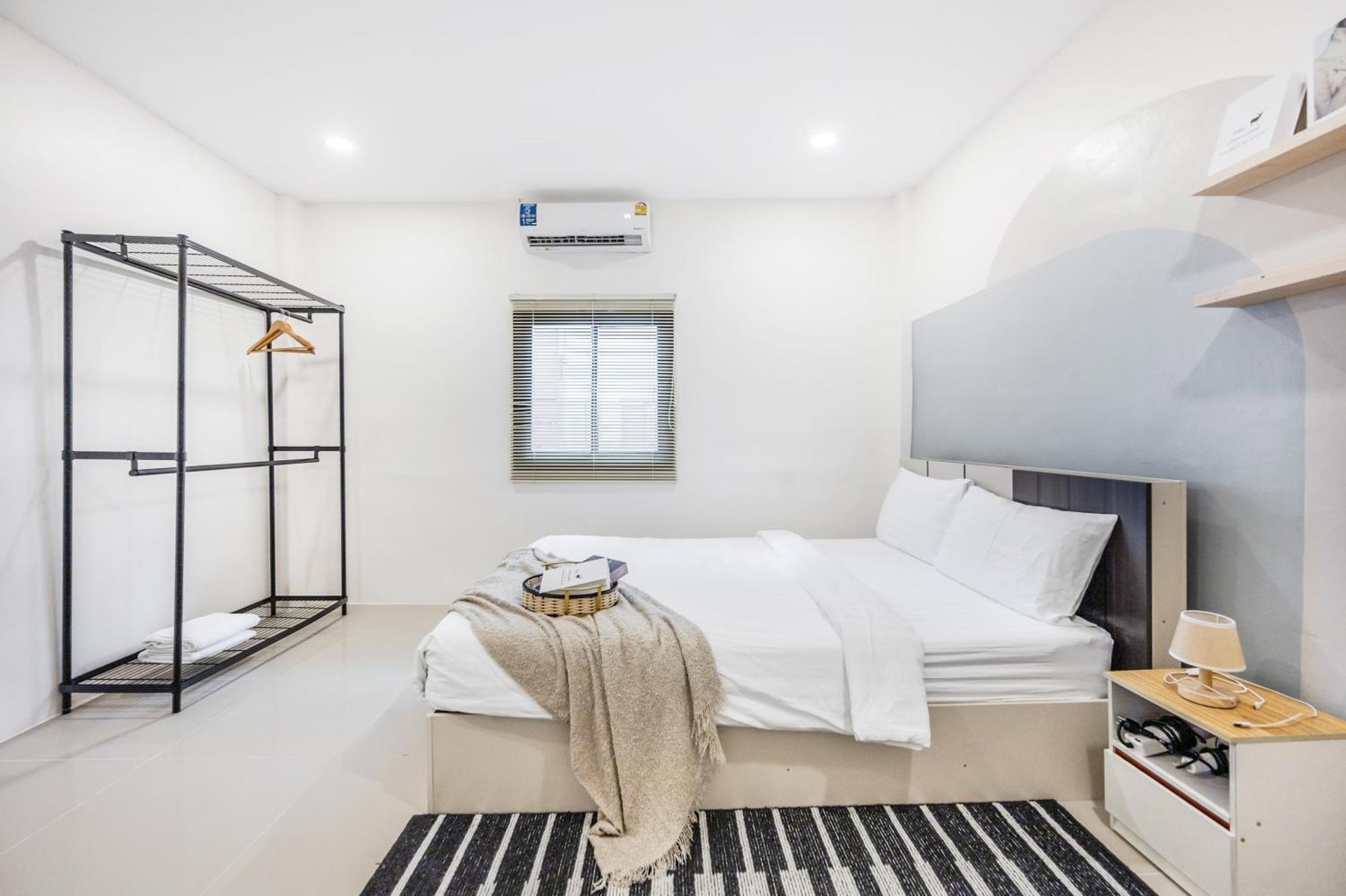 Villa Entire Cozy House/near Bts Skytrain/12pp *