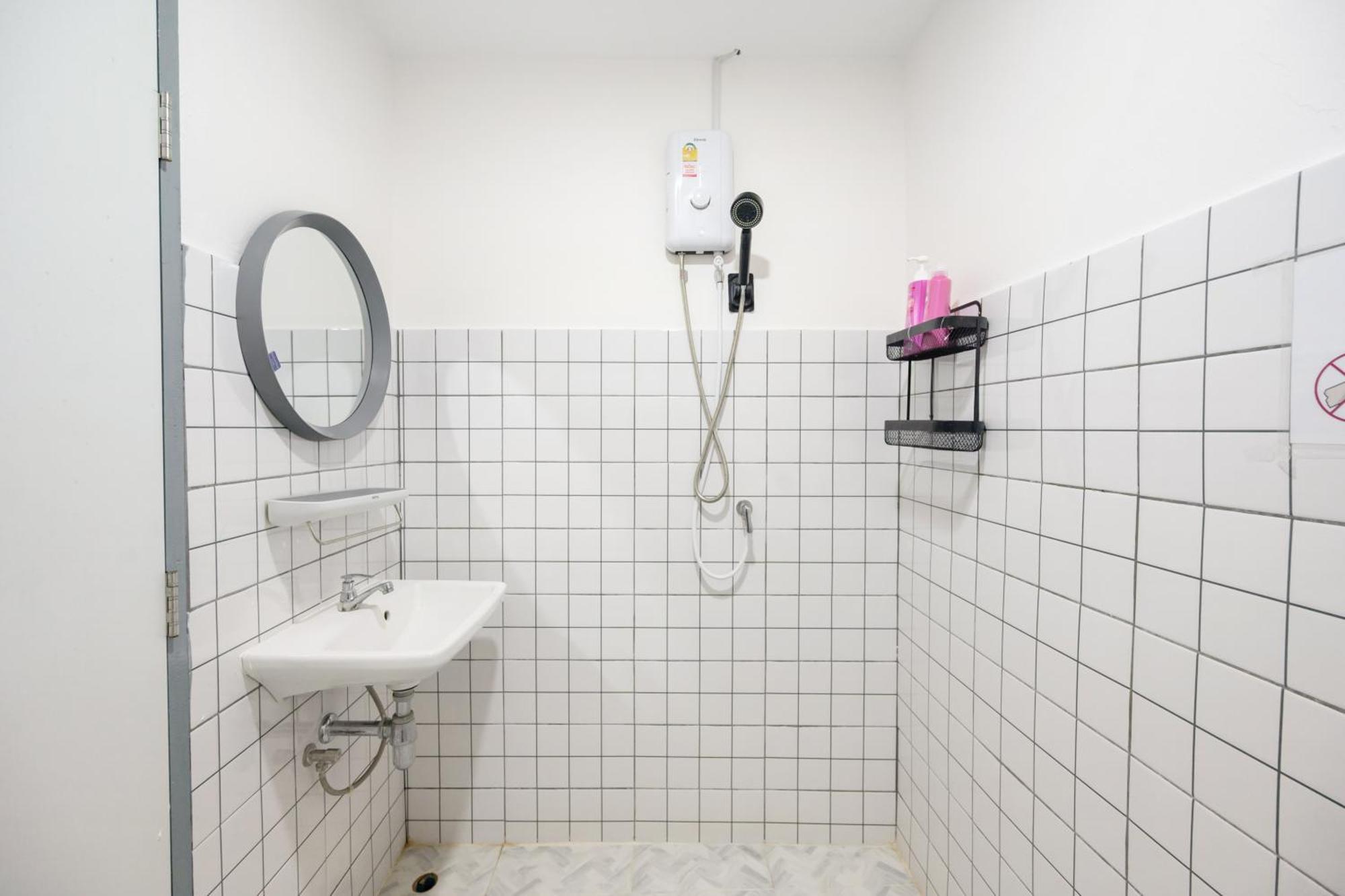Villa Entire Cozy House/near Bts Skytrain/12pp Bangkok